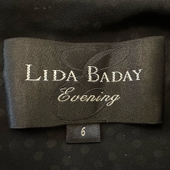 Lida Baday Evening Beaded Gown size 6 - Picture 6 of 7